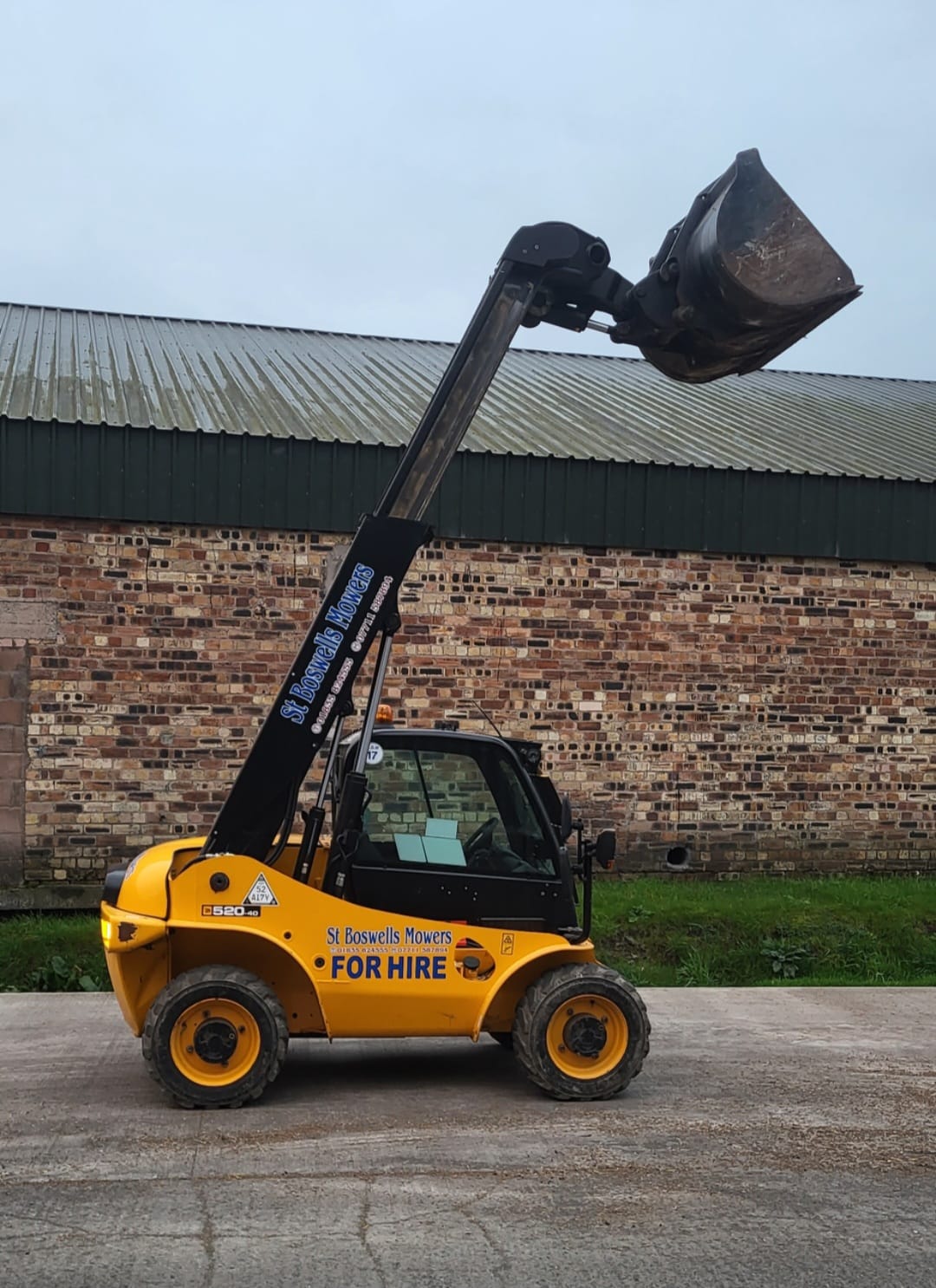 Standard telehandler service in London